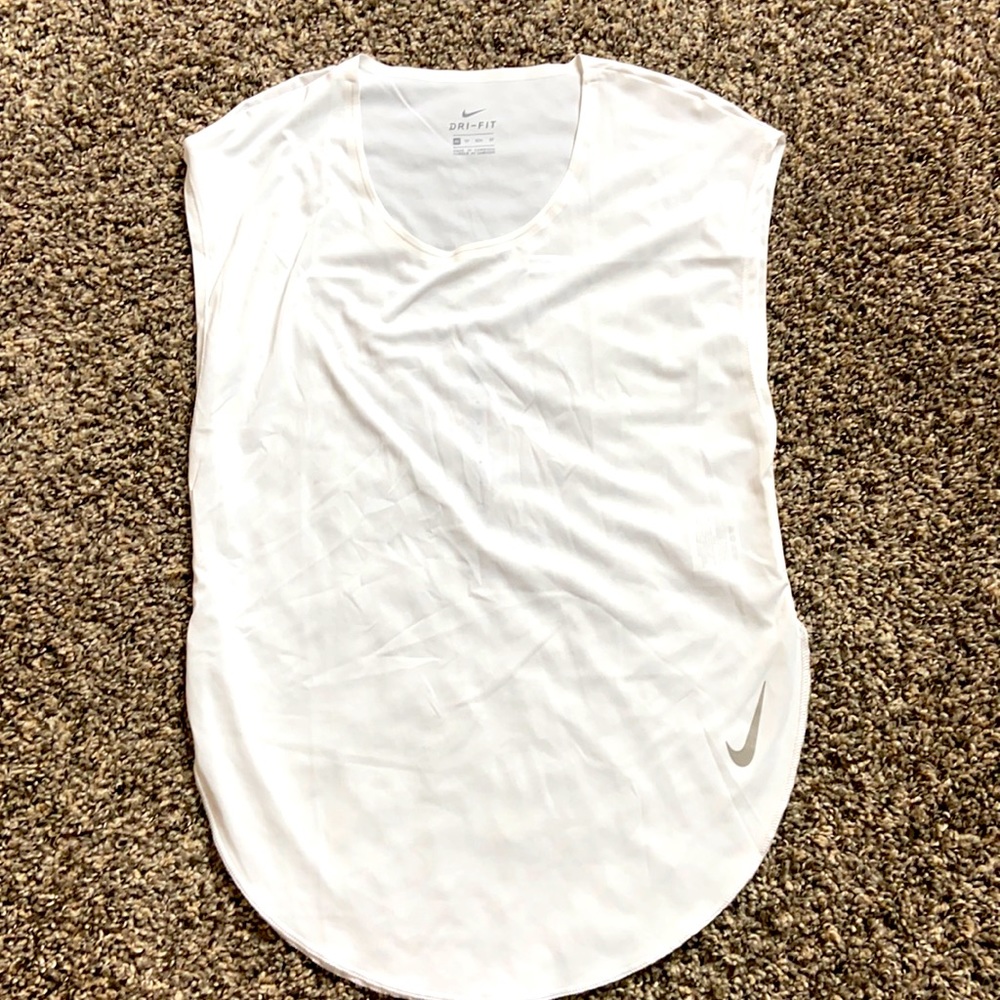 Nike tank